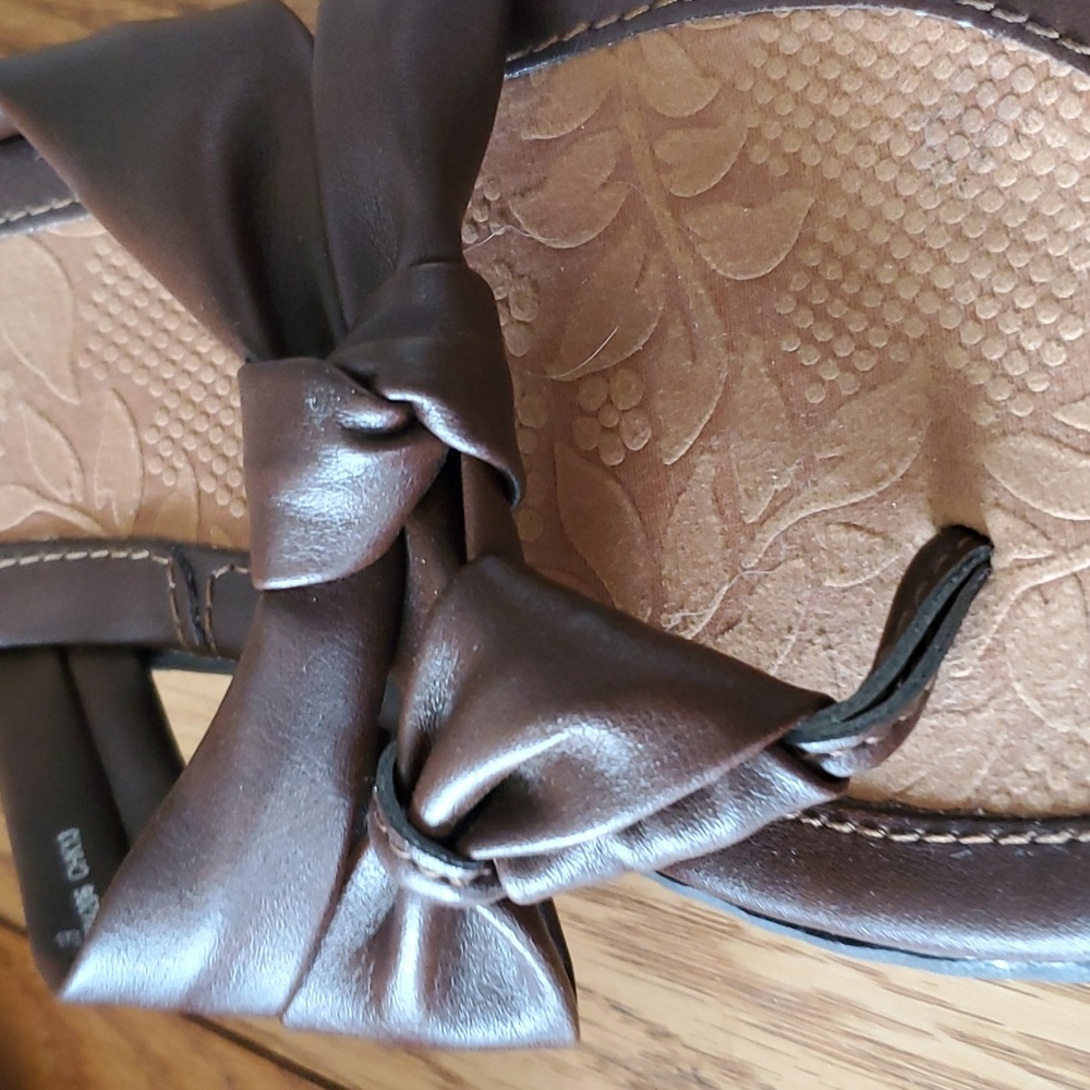 Sandals - Picture 5 of 7